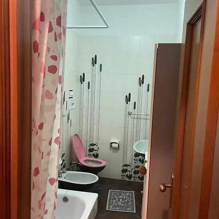 La Casa Di Vera Apartment *